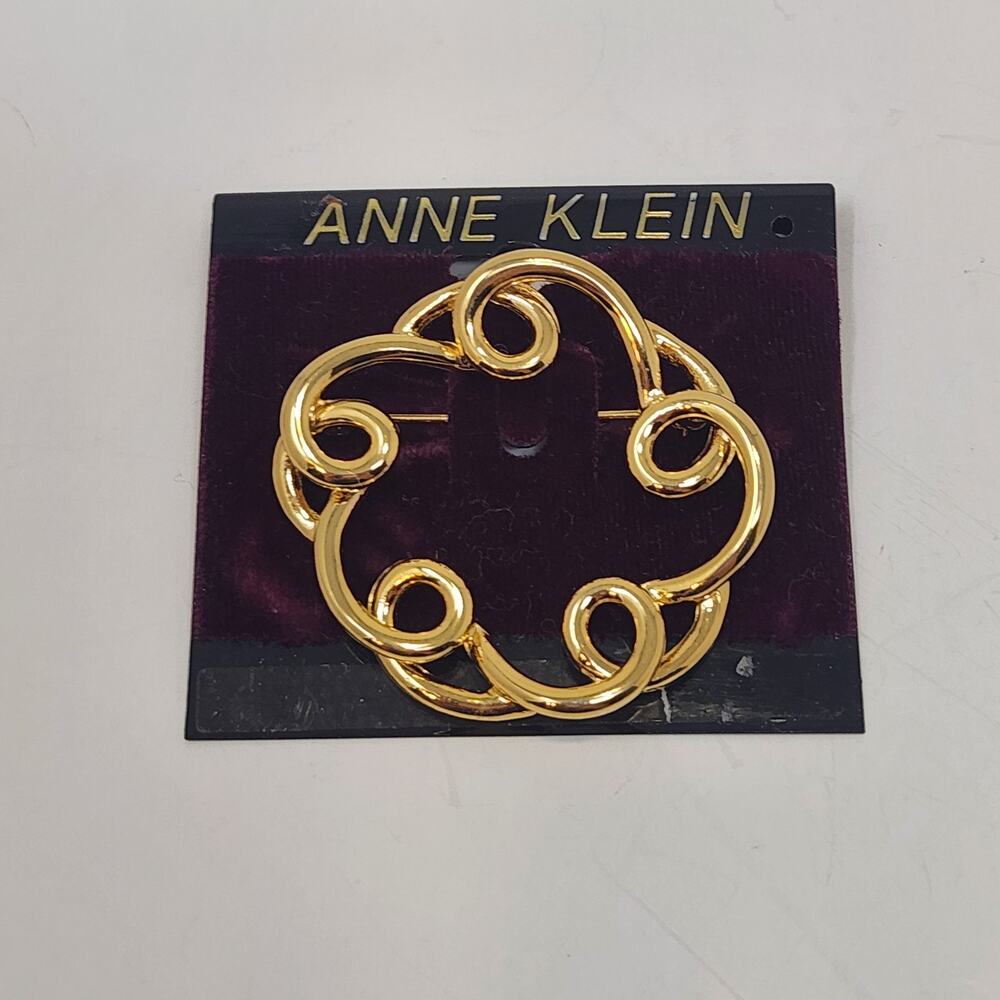 Anne Klein Gold Tone Swirl Circle Wreath Brooch Pin Vintage Costume Jewelry